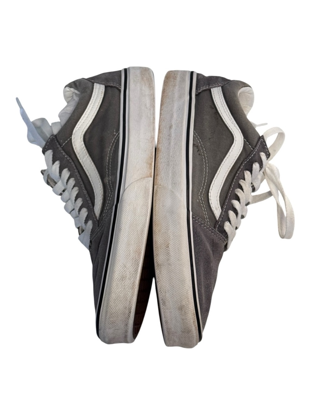 Slip on these Vans U Old Skool™ sneakers, - Picture 5 of 9